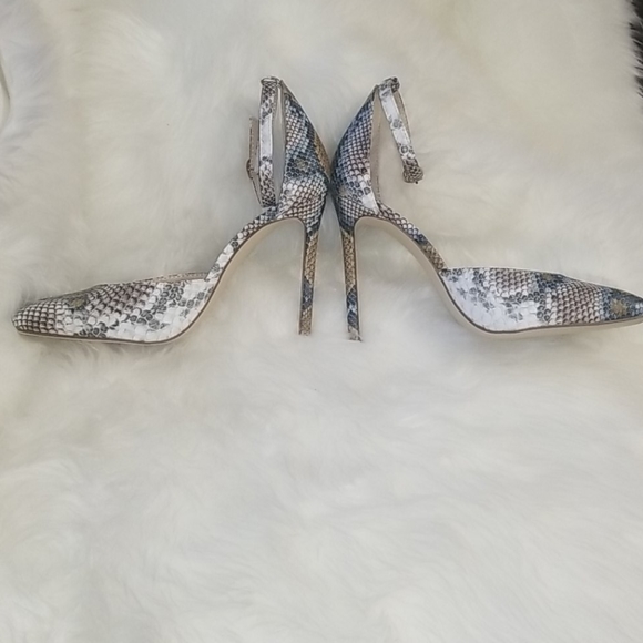 Faux Snakeskin High Heels - Picture 3 of 5